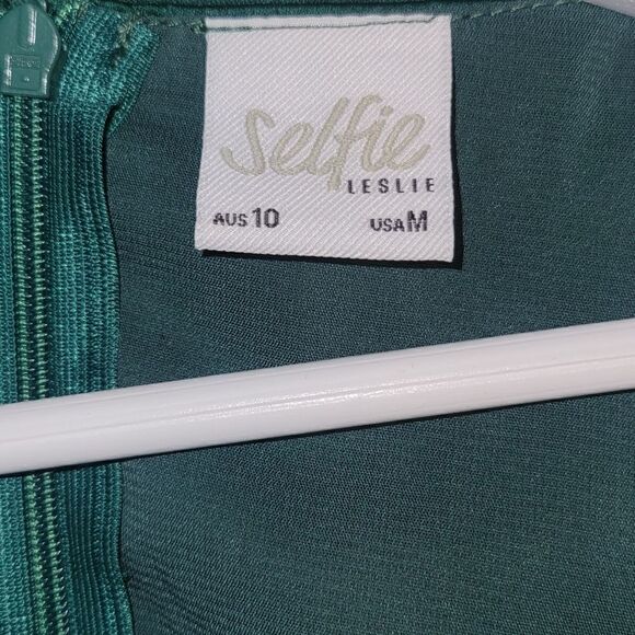Selfie Leslie IRELAND SILKY ANGEL SLEEVE FAUX WRAP DRESS JADE M - Picture 10 of 13